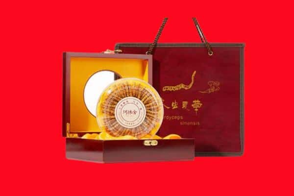 收购资讯:通辽开鲁县回收冬虫夏草是按克吗